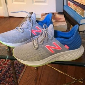 New balance tennis shoes worn twice